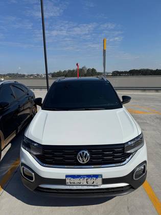 VOLKSWAGEN T-CROSS 1.4 250 TSI TOTAL FLEX HIGHLINE AUTOMÁTICO VOLKSWAGEN T-CROSS 1.4 250 TSI TOTAL FLEX HIGHLINE AUTOMÁTICO